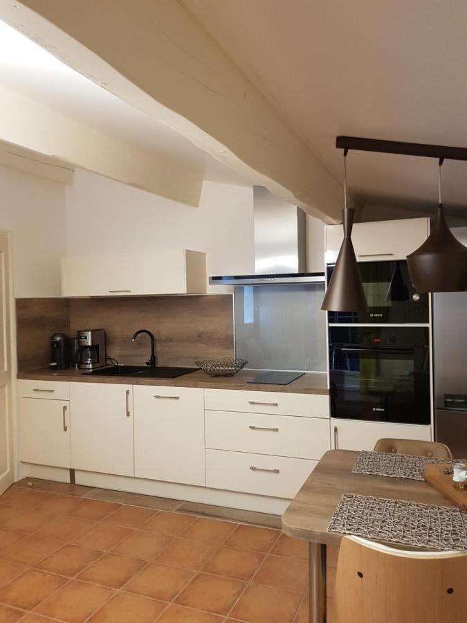 Au Bord De L'Alzon Apartment Uzes Exterior photo