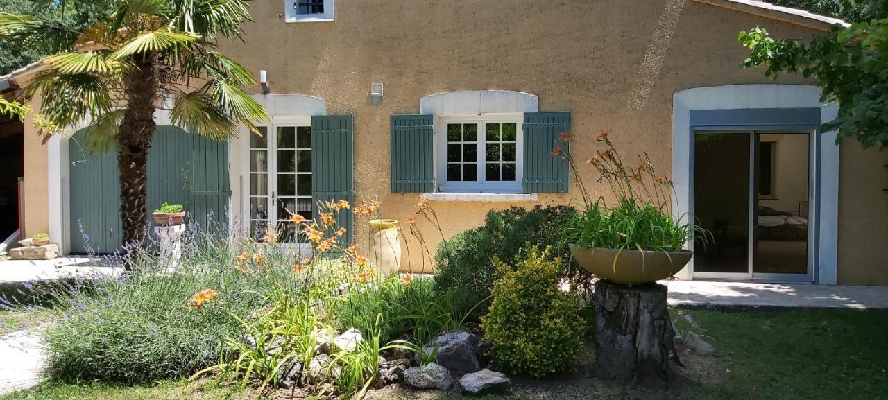 Au Bord De L'Alzon Apartment Uzes Exterior photo
